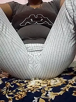 CUTEGJH online show from 03/18/26, 07:17