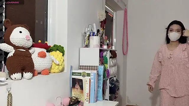 Tieu-May online show from 04/07/26, 05:30