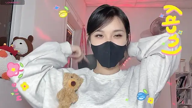Snapshot of Tieu-May chatting on 05/27/26, 07:16 Tieu-May online show from 05/27/26, 07:16