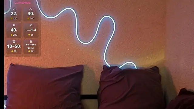 ValeryAlfie online show from 04/12/26, 06:24