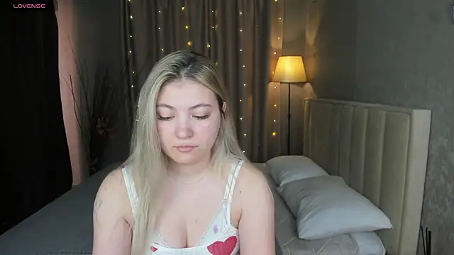 Angel  Grace online show from 06/05/26, 12:06