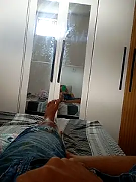 Snapshot of Dariralf chatting on 01/09/26, 11:46 Dariralf online show from 01/09/26, 11:46