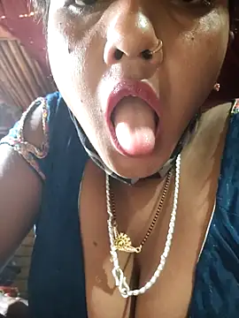 Snapshot of Horny-Rashi chatting on 02/17/26, 08:44 Horny-Rashi online show from 02/17/26, 08:44