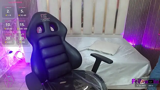 Snapshot of LUAR_TAY chatting on 01/15/26, 11:59 LUAR TAY online show from 01/15/26, 11:59