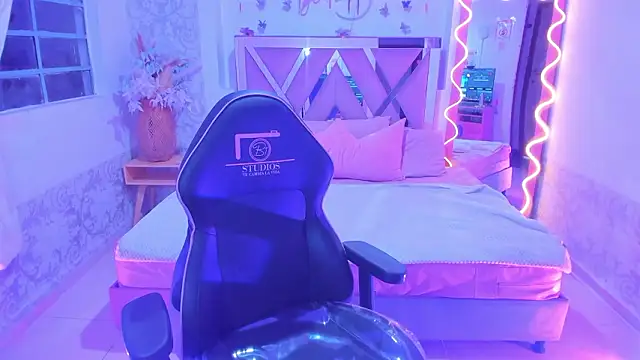 IRINA TAY1 online show from 03/24/26, 04:06