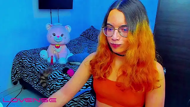lillykittyyy online show from 03/30/26, 03:18