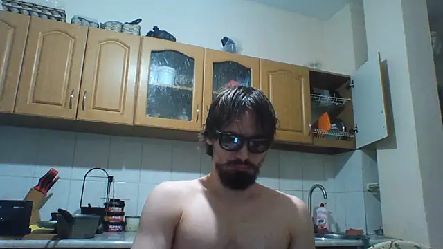 Snapshot of KaelNox chatting on 07/05/26, 06:15 KaelNox online show from 07/05/26, 06:15