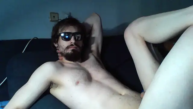 Snapshot of KaelNox chatting on 07/16/26, 07:03 KaelNox online show from 07/16/26, 07:03
