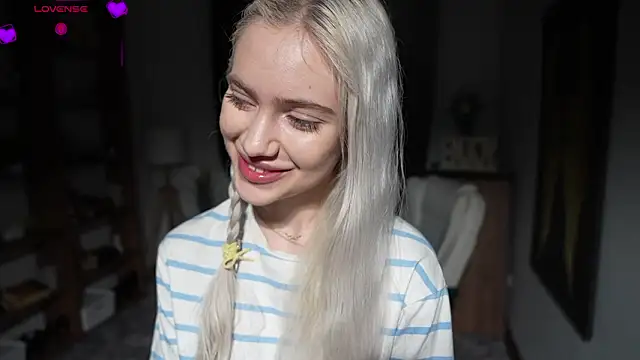 KristalCrowner online show from 03/21/26, 08:34