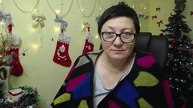 Snapshot of EmilyL0ve chatting on 01/07/26, 03:36 EmilyL0ve online show from 01/07/26, 03:36