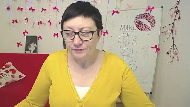 EmilyL0ve online show from 02/18/26, 08:38