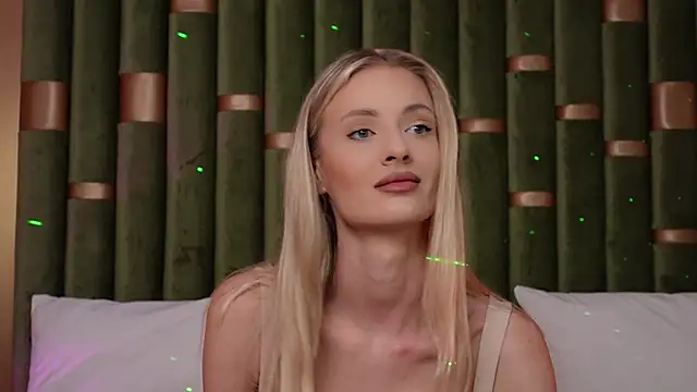 AmeliaAngel online show from 12/06/24, 08:15