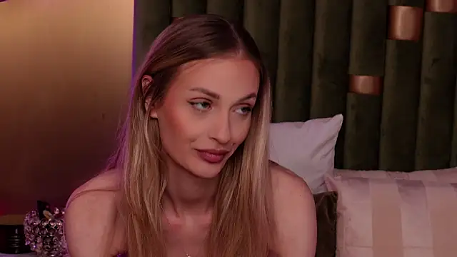 AmeliaAngel online show from 04/24/26, 07:00