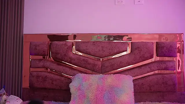 Lia collinsx online show from 01/16/26, 07:07