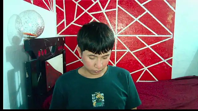 Snapshot of DIDIER_777 chatting on 01/16/26, 09:08 DIDIER 777 online show from 01/16/26, 09:08