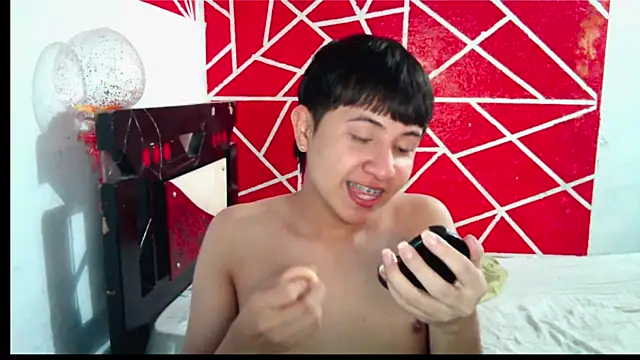 Snapshot of DIDIER_777 chatting on 02/11/26, 09:53 DIDIER 777 online show from 02/11/26, 09:53