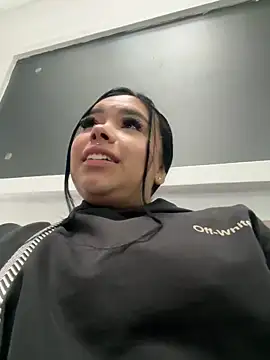 Snapshot of Liaevans__ chatting on 01/09/26, 06:21 Liaevans online show from 01/09/26, 06:21