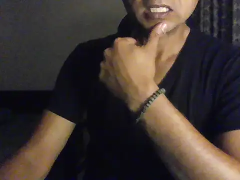 Snapshot of Moh-Moksha chatting on 01/14/26, 03:39 Moh-Moksha online show from 01/14/26, 03:39