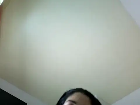 vanessa2711 online show from 04/15/26, 03:24