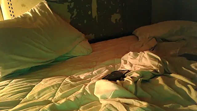 cloudyplay661 online show from 03/25/26, 12:33