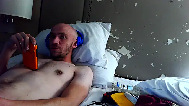 cloudyplay661 online show from 04/14/26, 01:44