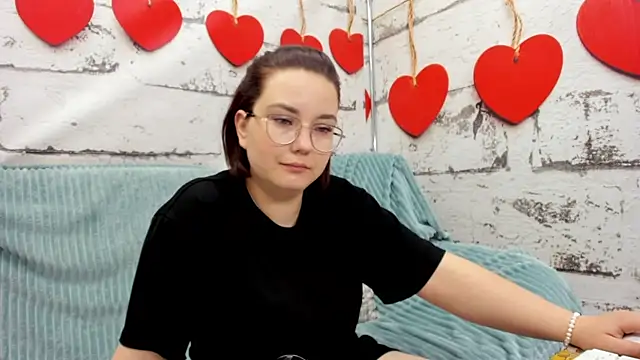 Sweetie Rozzy online show from 05/14/26, 01:45