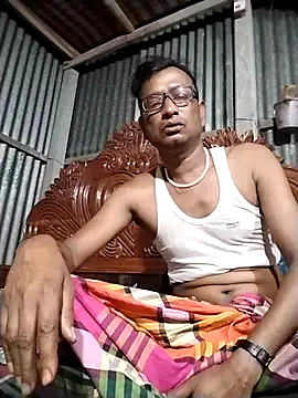Snapshot of Hot-headed chatting on 04/05/26, 04:59 Hot-headed online show from 04/05/26, 04:59