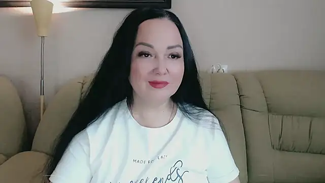 infinity loveliness online show from 11/04/25, 09:19