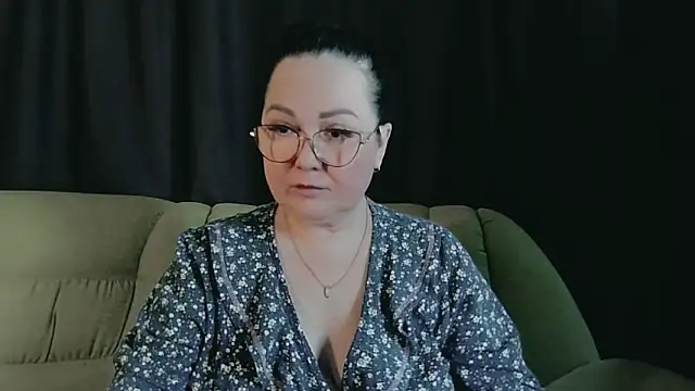 infinity loveliness online show from 03/19/26, 09:02