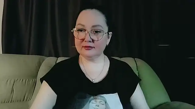 infinity loveliness online show from 05/02/26, 08:30