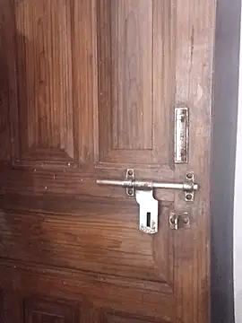 ravi18122 online show from 04/19/26, 06:54