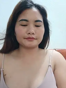 Snapshot of Sweet--Sexy chatting on 07/17/26, 04:30 Sweet--Sexy online show from 07/17/26, 04:30