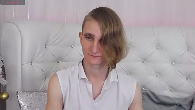 Snapshot of ArnoldRizzo chatting on 01/08/26, 04:15 ArnoldRizzo online show from 01/08/26, 04:15