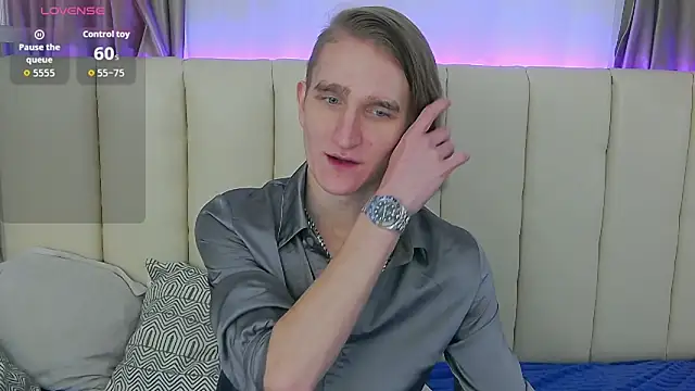 Snapshot of ArnoldRizzo chatting on 01/15/26, 12:54 ArnoldRizzo online show from 01/15/26, 12:54