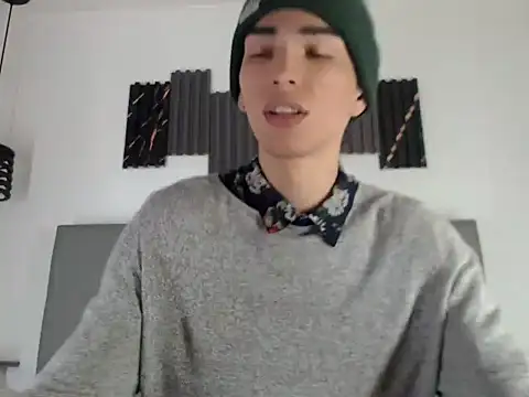 sora jun online show from 05/18/26, 12:55