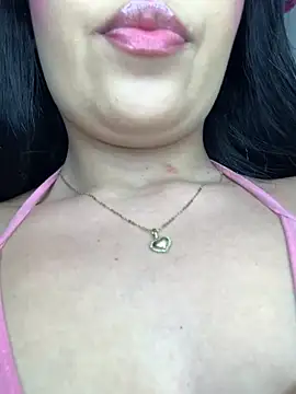 DulcePiink online show from 04/10/26, 06:45