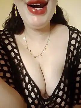 Snapshot of charmoutak_nada chatting on 05/30/26, 09:45 charmoutak nada online show from 05/30/26, 09:45
