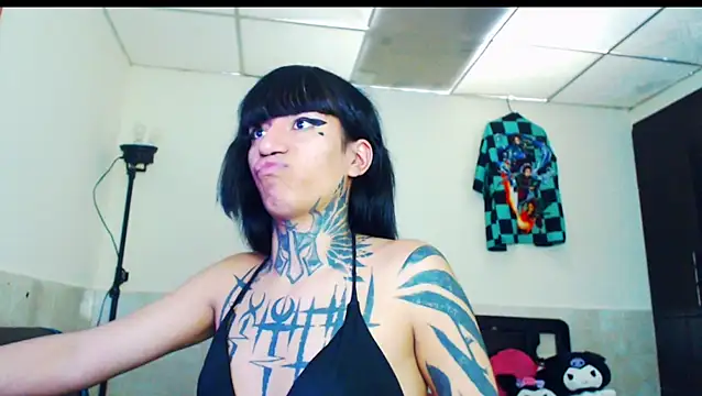 Snapshot of jazmin_wolf chatting on 01/31/26, 07:11 jazmin wolf online show from 01/31/26, 07:11