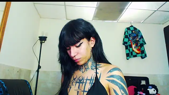 Snapshot of jazmin_wolf chatting on 02/01/26, 05:00 jazmin wolf online show from 02/01/26, 05:00