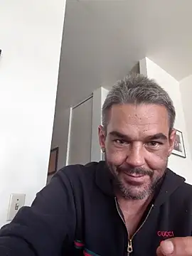 Hornyguy69986 online show from 05/24/26, 07:08