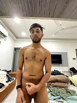 Snapshot of akash349797 chatting on 01/11/26, 05:18 akash349797 online show from 01/11/26, 05:18