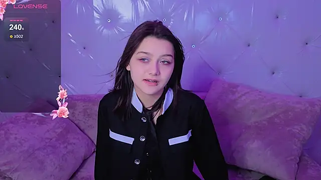 xxxnaughtyfoxyxxx online show from 01/09/26, 08:50