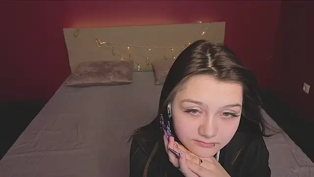 xxxnaughtyfoxyxxx online show from 03/02/26, 09:27