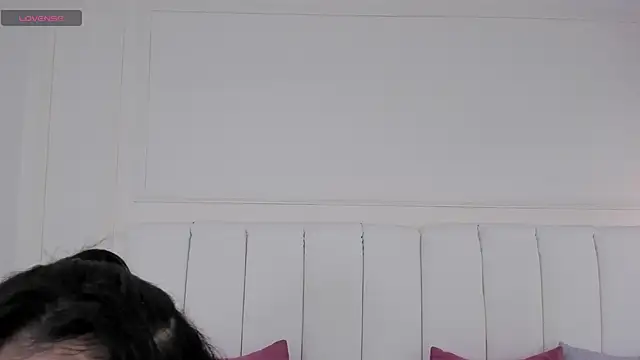 Snapshot of luna_velvvet chatting on 01/14/26, 10:54 luna velvvet online show from 01/14/26, 10:54