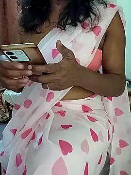 Meena Meenakshi online show from 02/04/26, 04:18