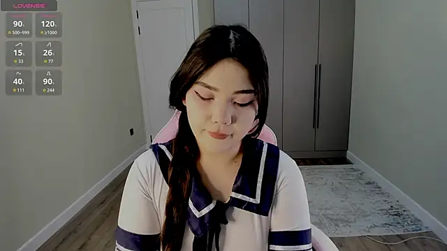 Snapshot of Aiko_mainee chatting on 01/15/26, 03:11 Aiko mainee online show from 01/15/26, 03:11