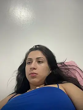 Snapshot of diosa_cristal_ chatting on 02/13/26, 12:17 diosa cristal online show from 02/13/26, 12:17