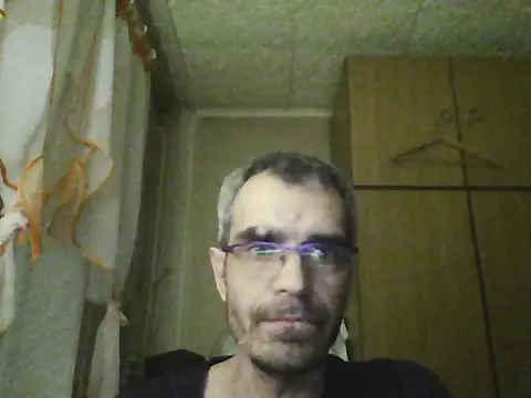 Gattuzoman85 online show from 04/16/26, 09:39