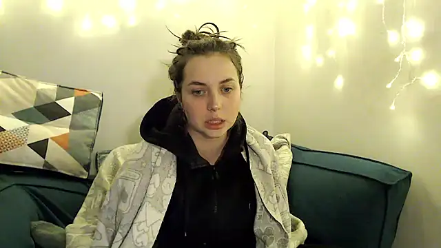 Julia GraceOF online show from 01/16/26, 07:18