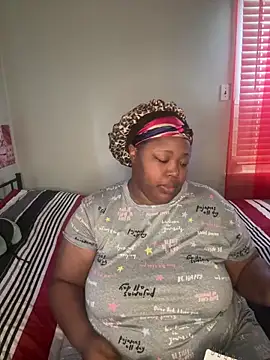 Chocolatebunnyxx96 online show from 02/24/26, 05:55